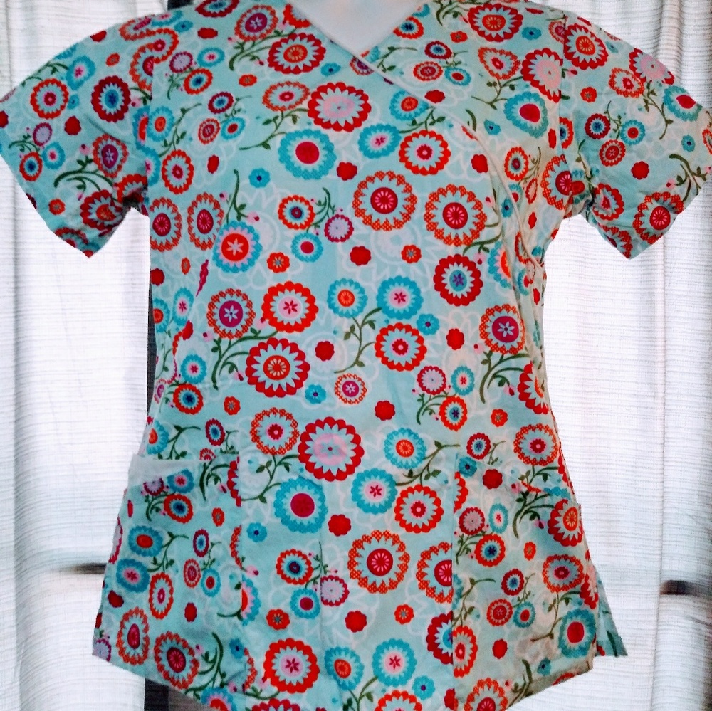 Scrub Top Double Pocket